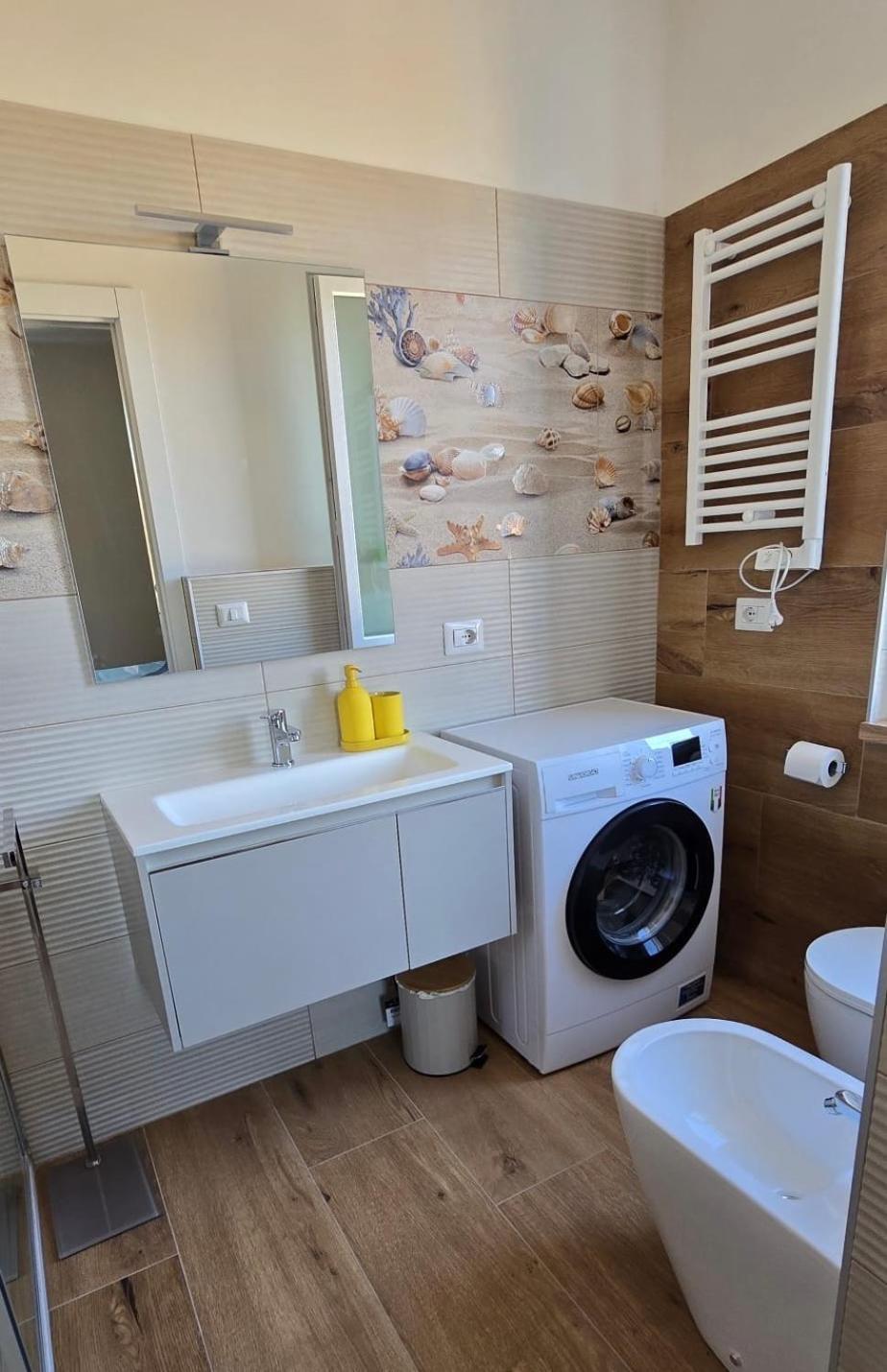 Duck House Gemelli Apartment Рим Екстериор снимка