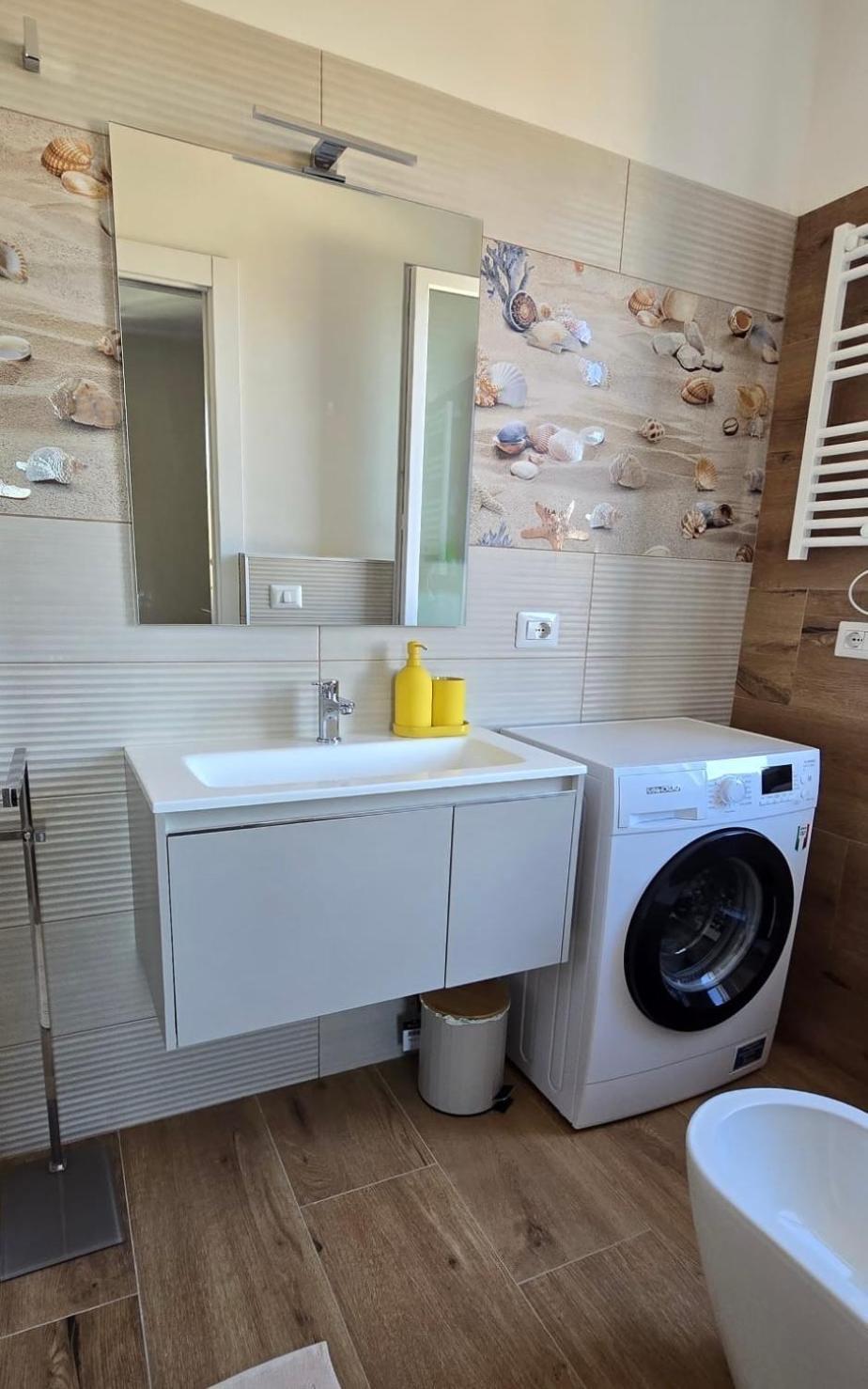 Duck House Gemelli Apartment Рим Екстериор снимка